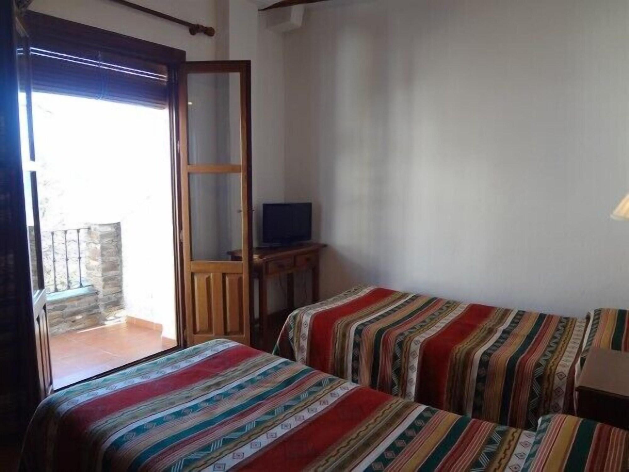 Hostal Rural Poqueira Капилейра Екстериор снимка